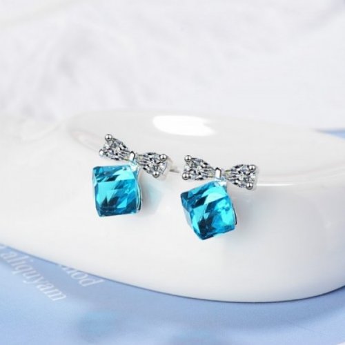 Blue Marine ezüst fülbevaló Swarovski kristályokkal 