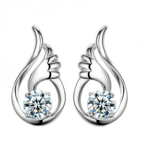 A szél szárnyán ezüst fülbevaló, swarovski elemekkel