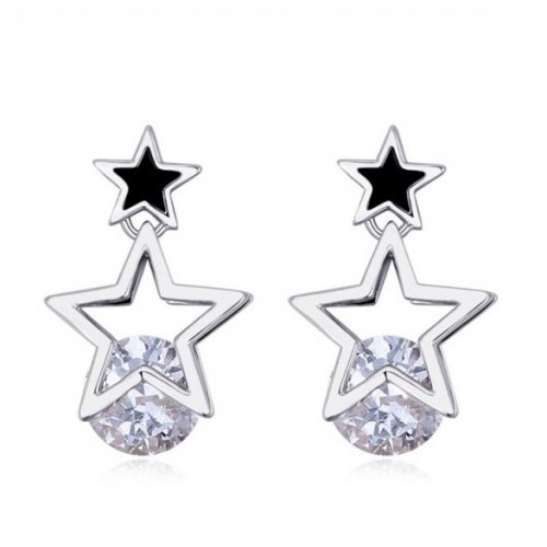Két csillag ezüst fülbevaló Swarovski elemekkel