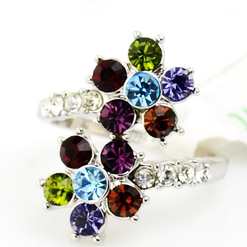 Margarette gyűrű Swarovski elemekkel 