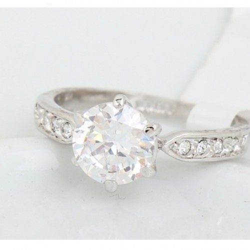 Queen eljegyzési gyűrű swarovski kristályokkal 