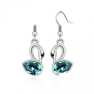 Hattyú fülbevaló Swarovski elemekkel