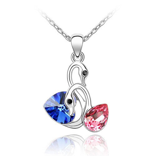 Nyaklánc Swarovski kristályos két hattyúval 