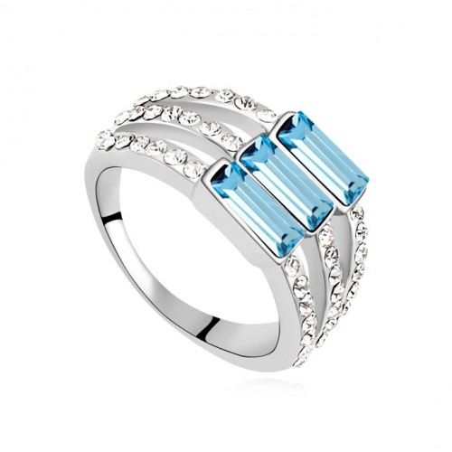 Tripple Claps Swarovski Elements 